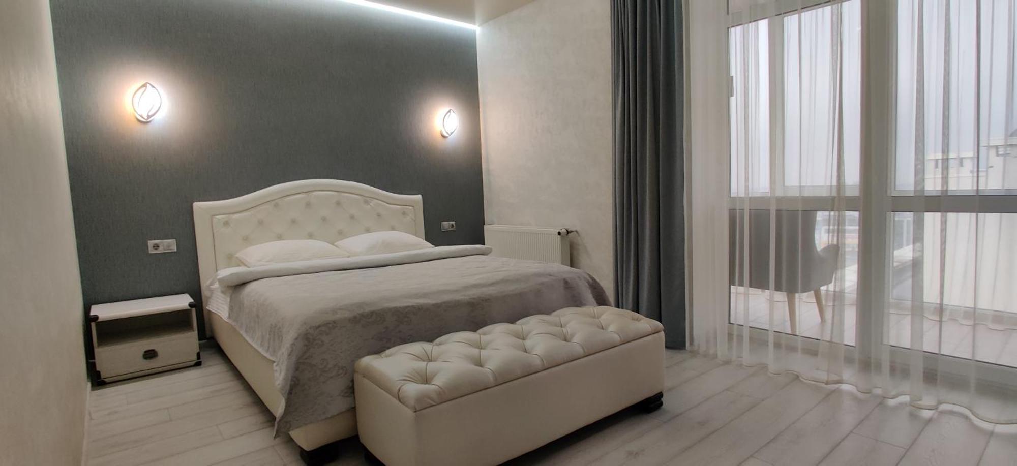 Yarovytsya Vip In The Center Apartment ลุตสกาย ภายนอก รูปภาพ